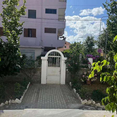 Private House 펜션 골렘
