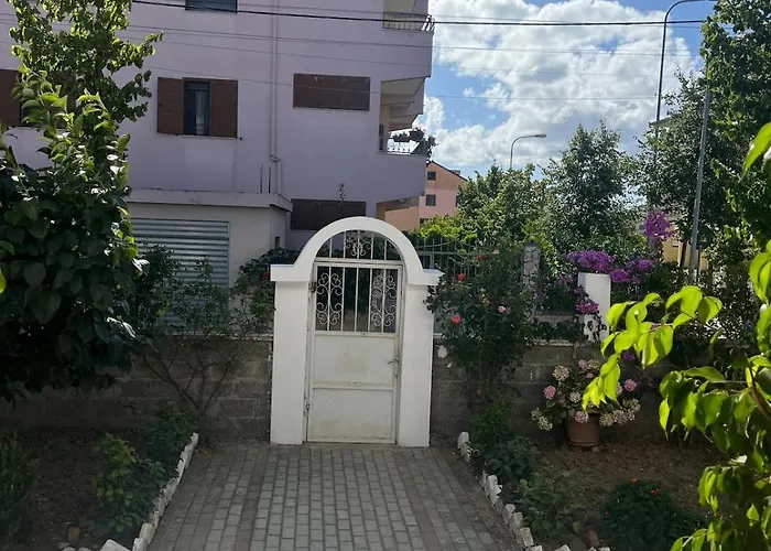 Private House Feriehus Golem (Tirana)